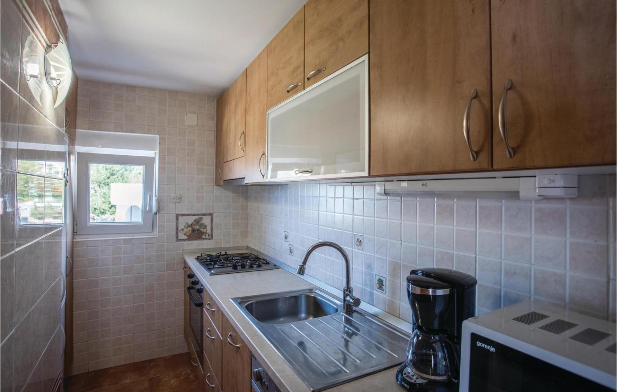 Lovely Apartment In Komarna With House Sea View Klek Luaran gambar